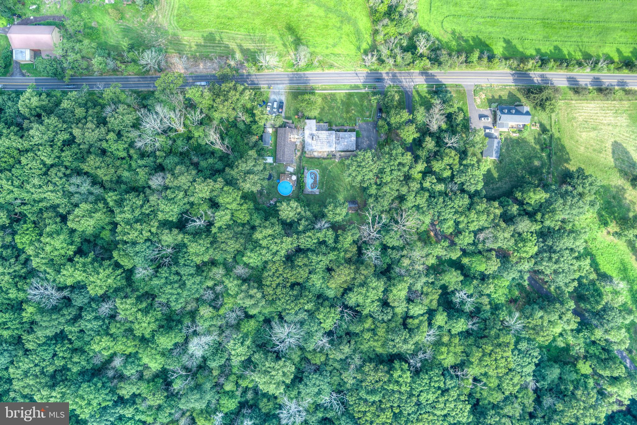 821 SCHWENKSVILLE ROAD