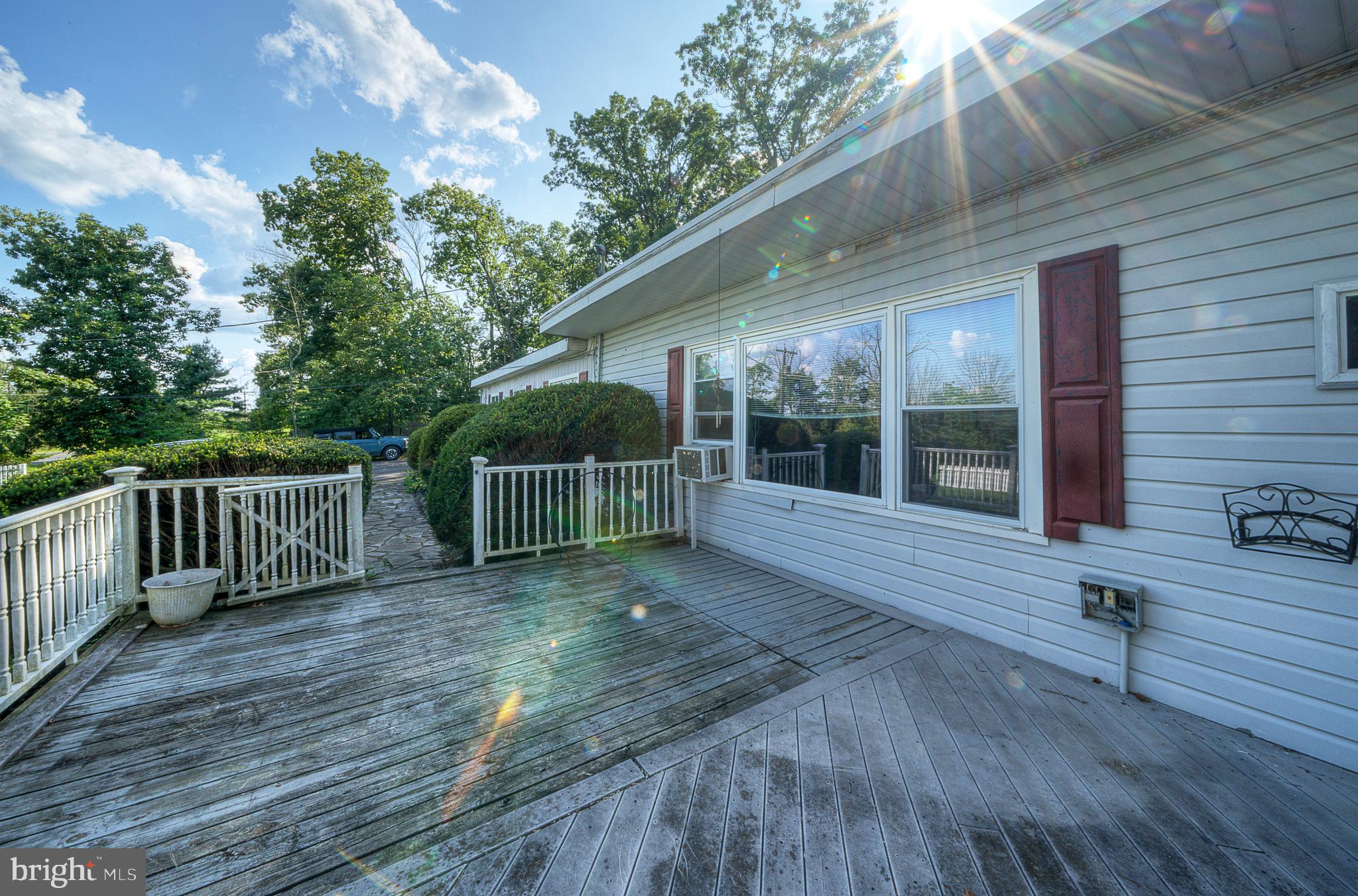 821 SCHWENKSVILLE ROAD