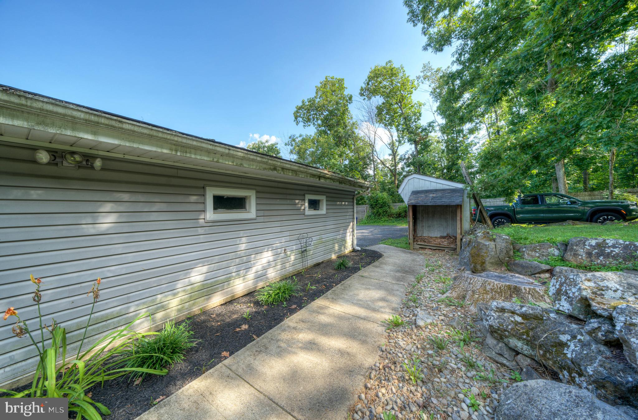 821 SCHWENKSVILLE ROAD