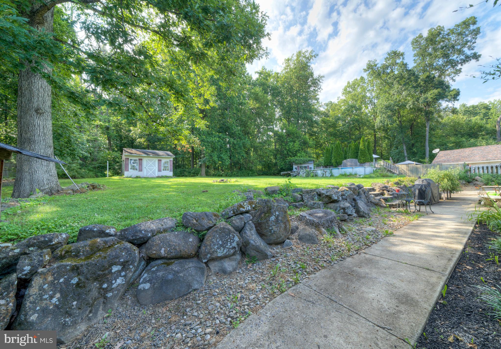 821 SCHWENKSVILLE ROAD