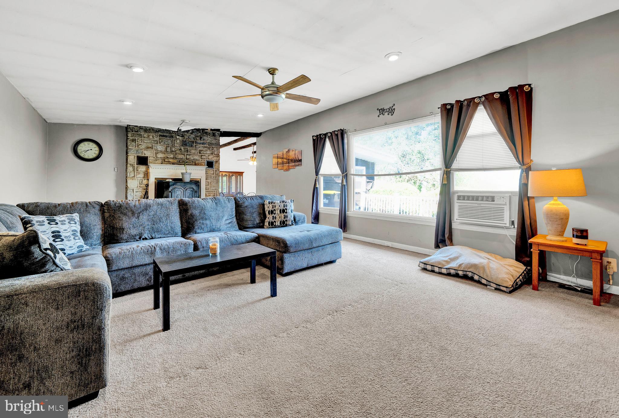 821 SCHWENKSVILLE ROAD