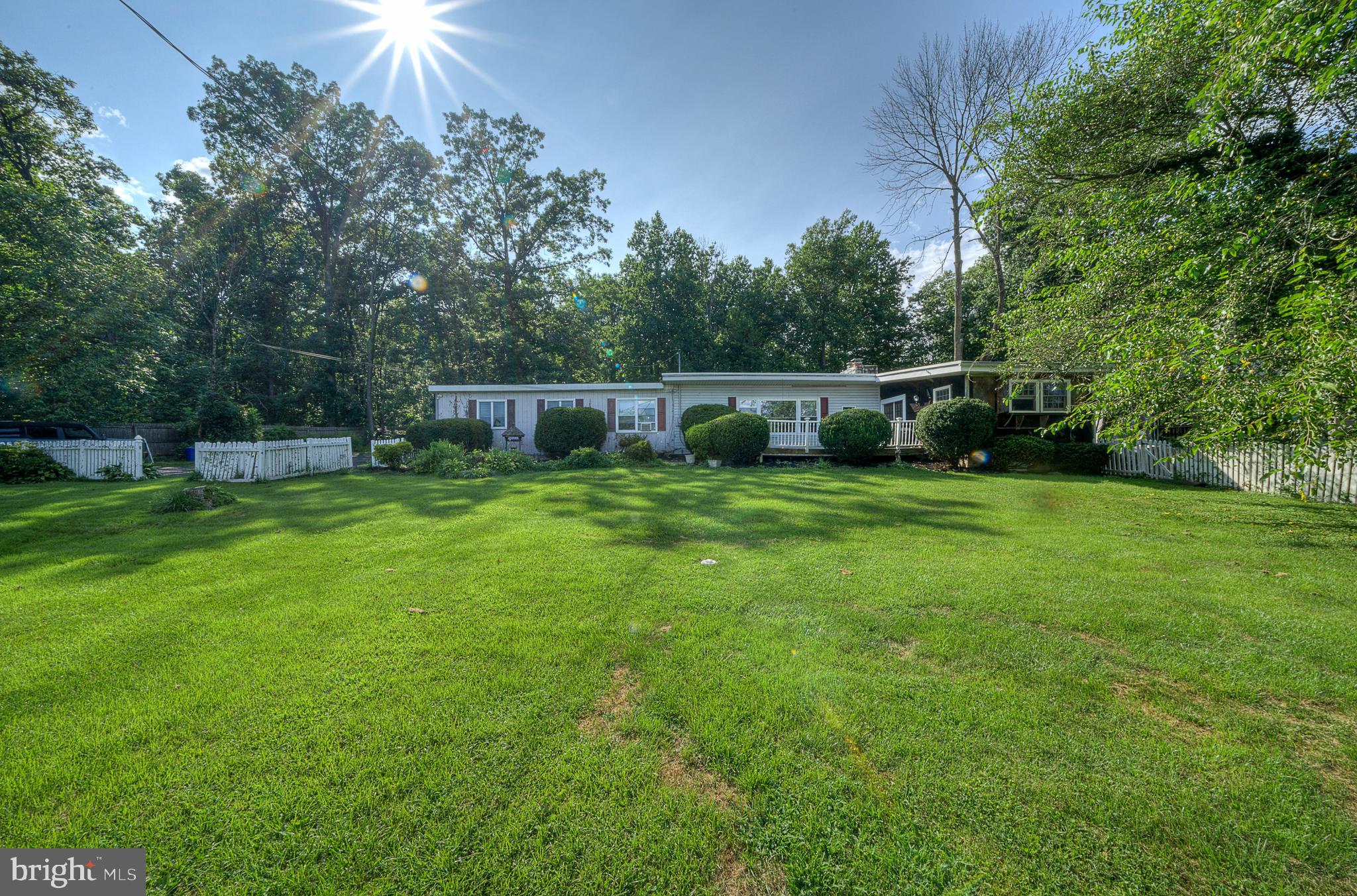 821 SCHWENKSVILLE ROAD