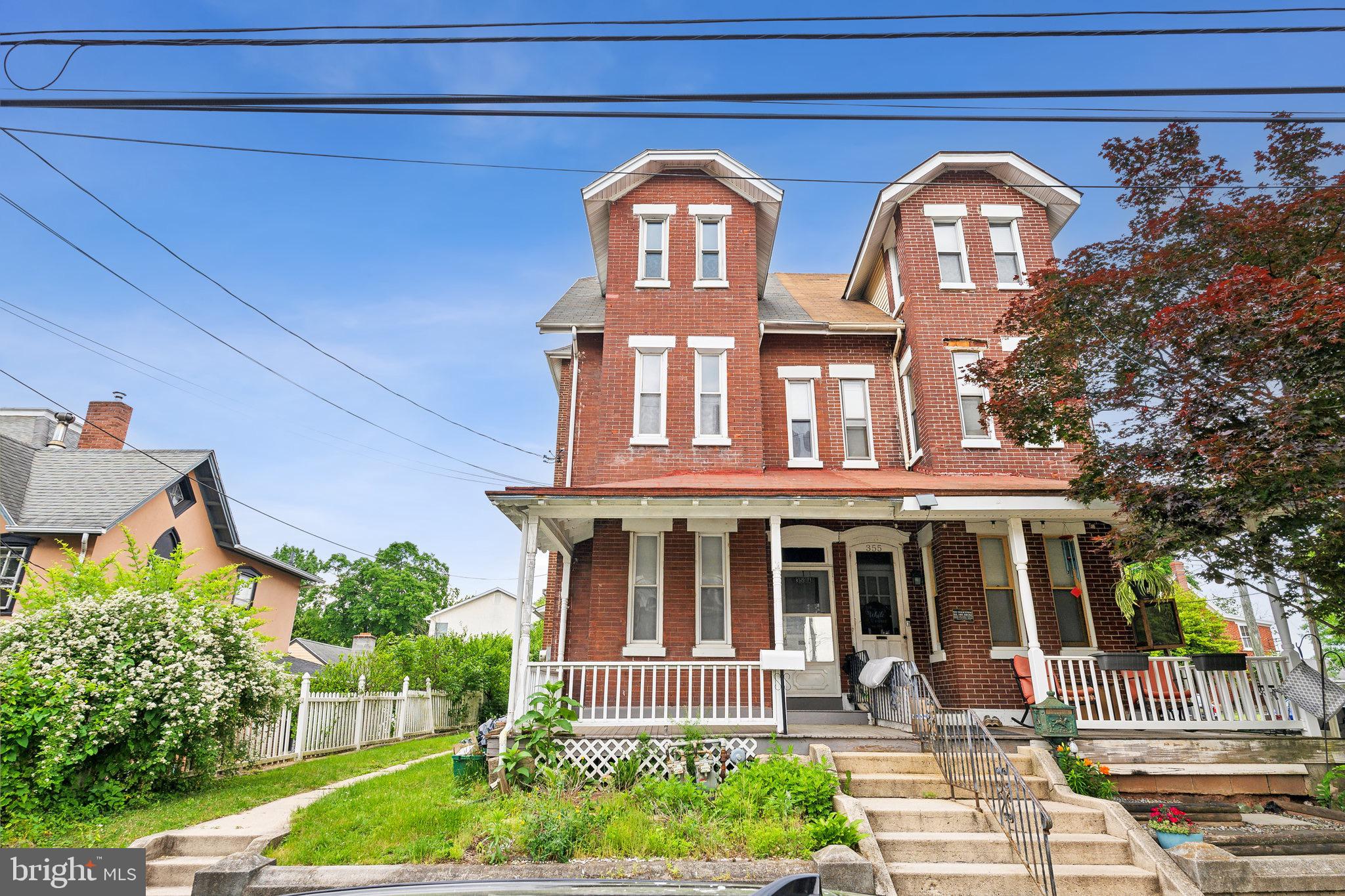353 Church St