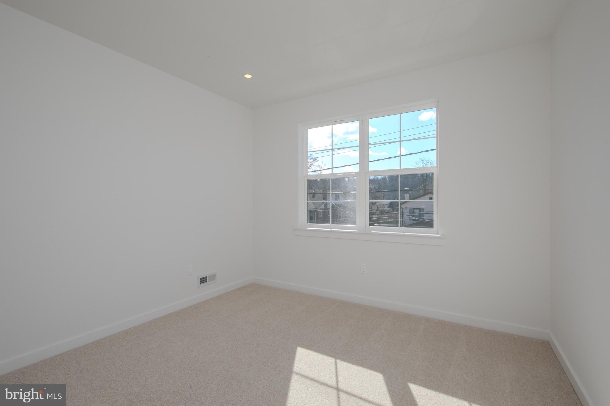 401 E 8th Ave #Lot 23