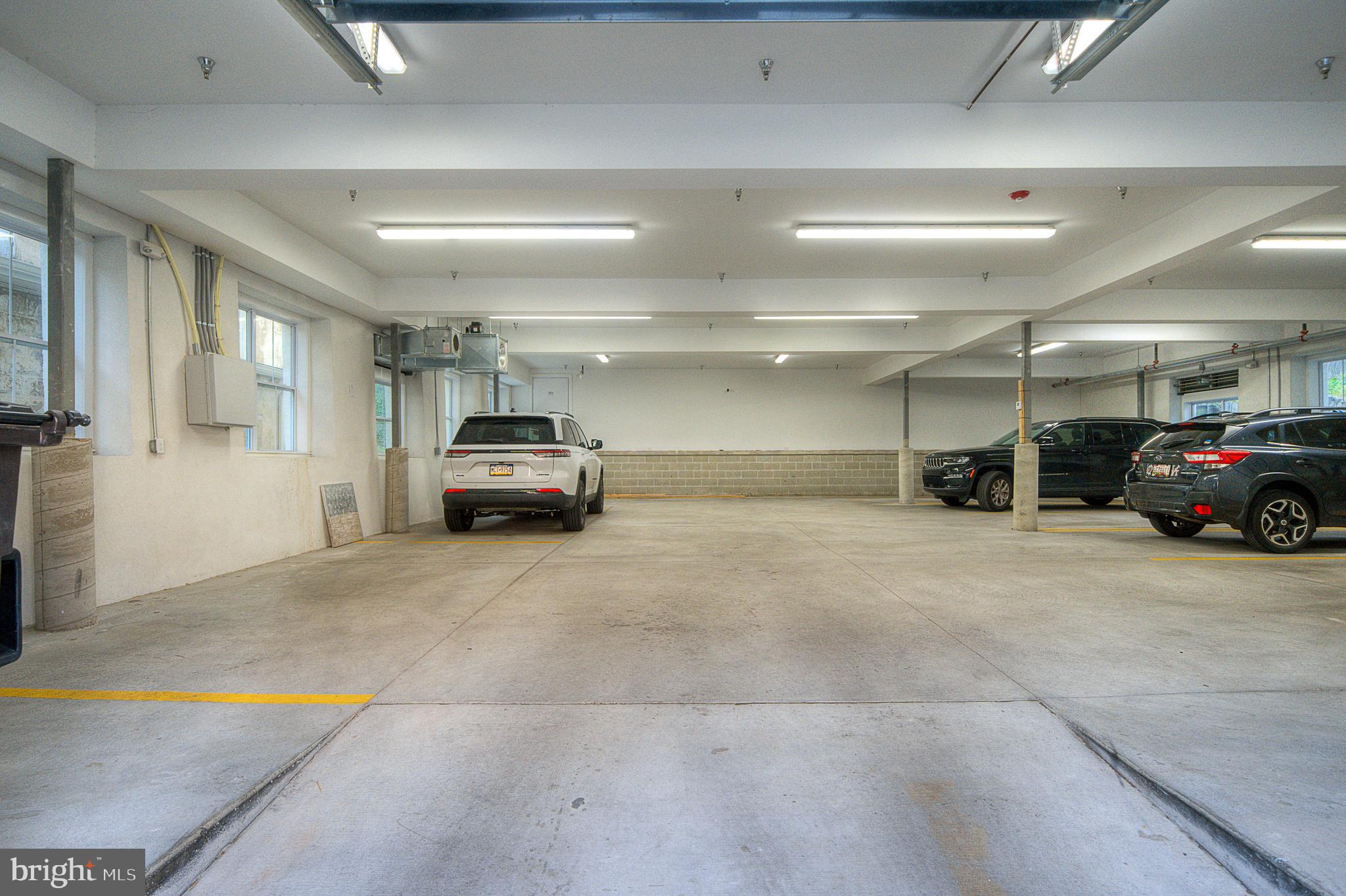 304 E Hector St #3