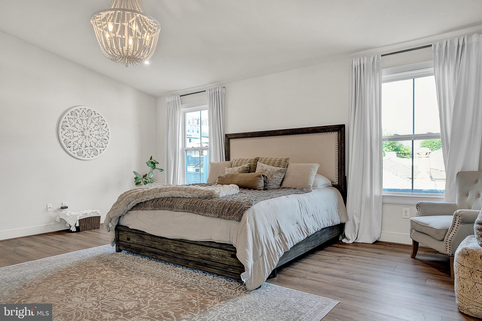 304 E Hector St #3