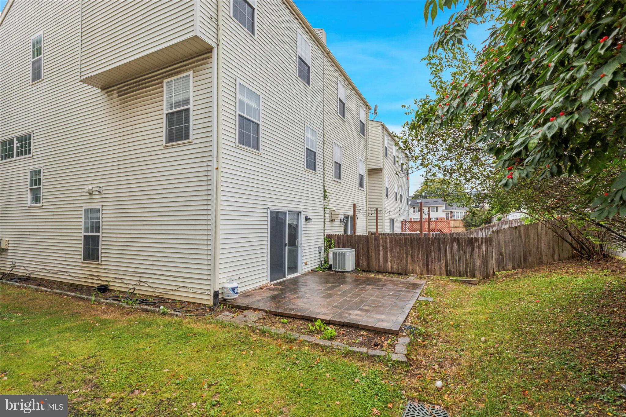 440 Pleasant Valley Dr