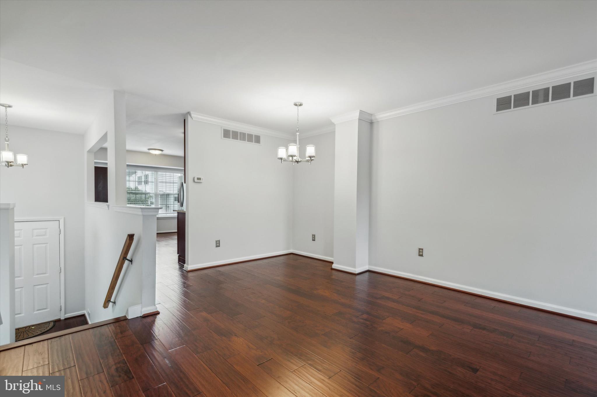 440 Pleasant Valley Dr