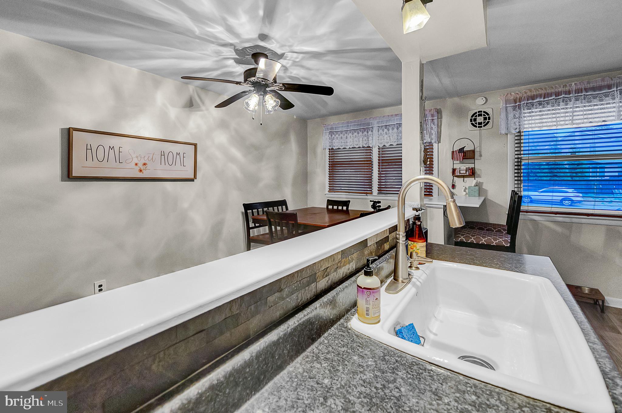42 Orange Ave