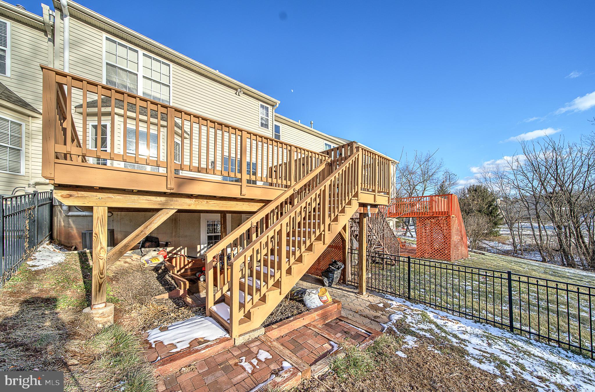 455 BERKSHIRE DR