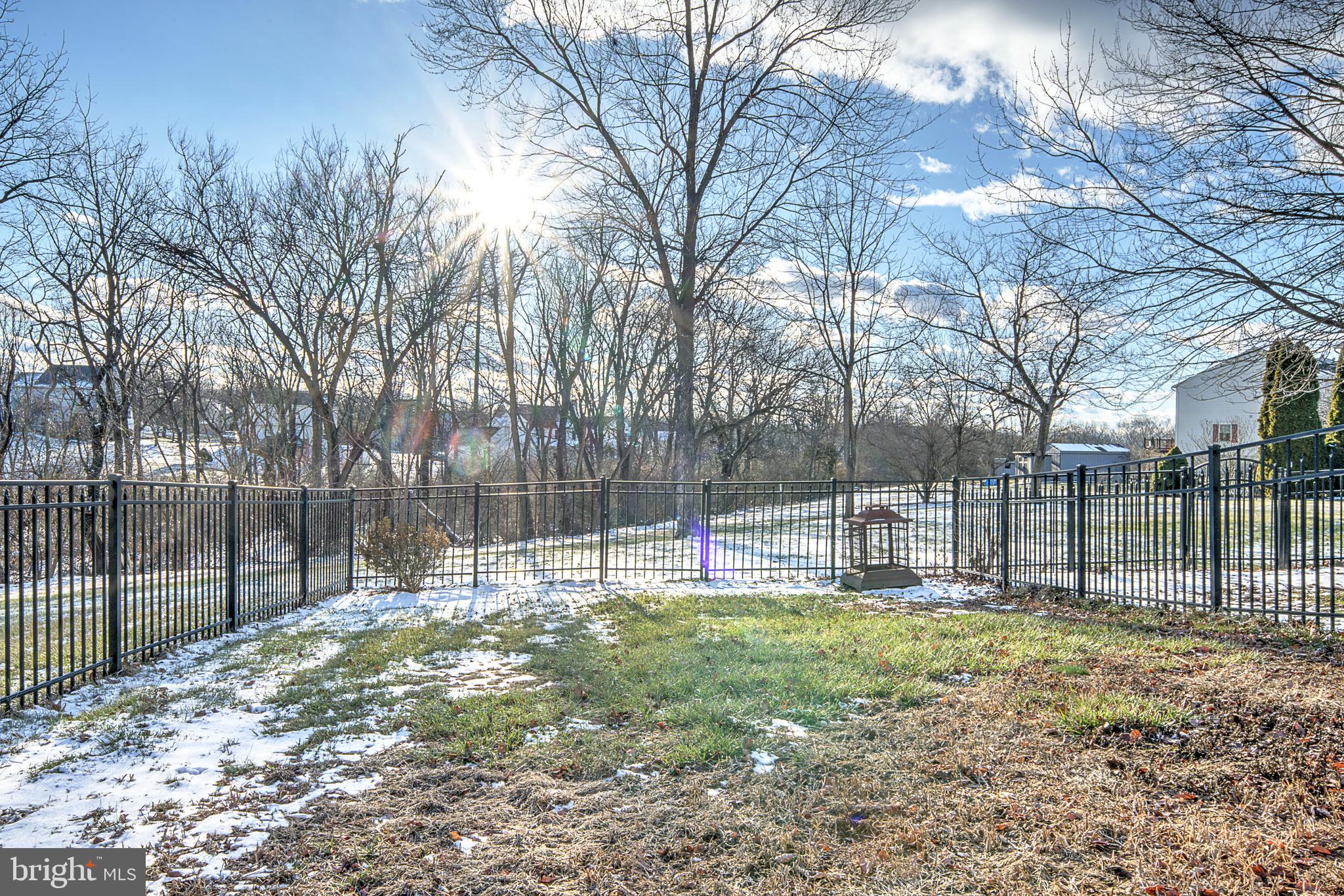455 BERKSHIRE DR