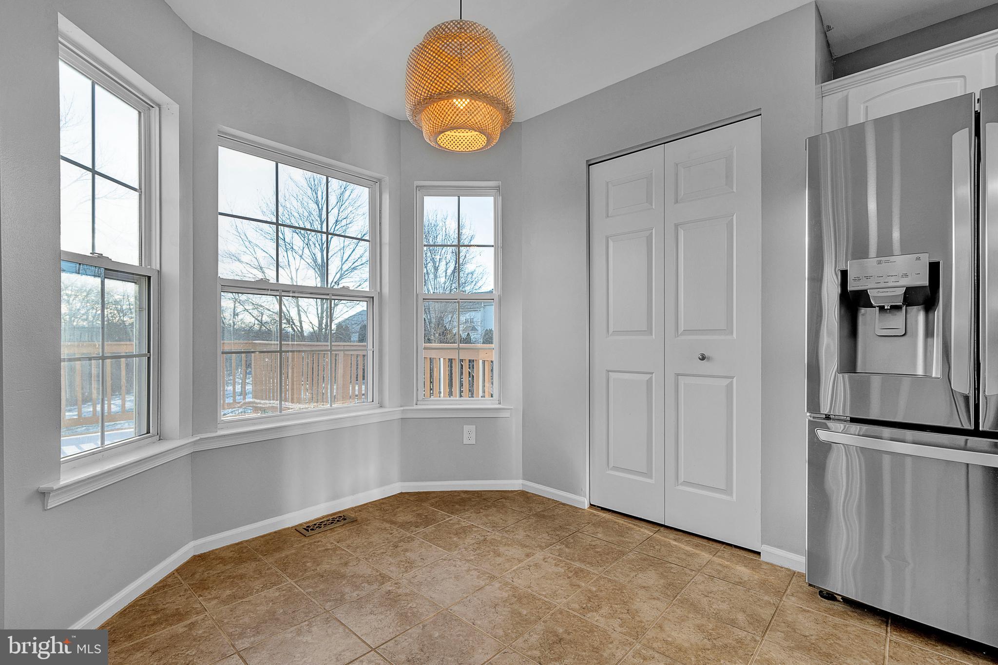 455 BERKSHIRE DR