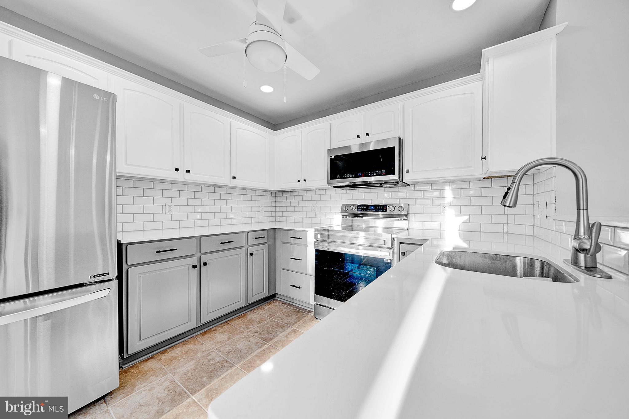 455 BERKSHIRE DR