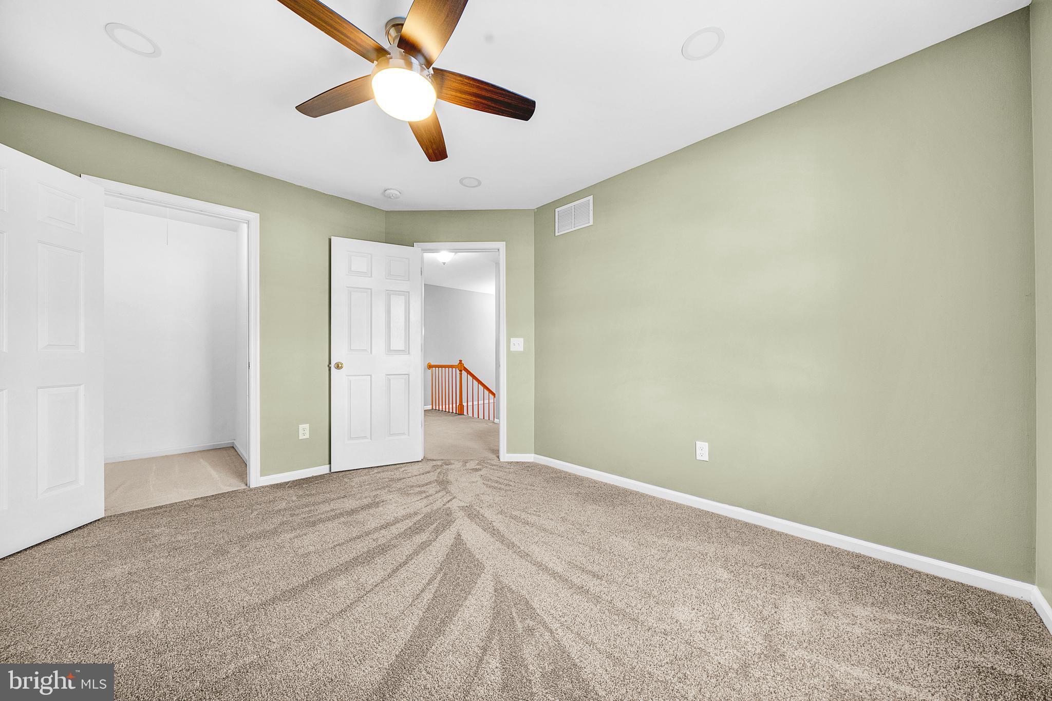 455 BERKSHIRE DR