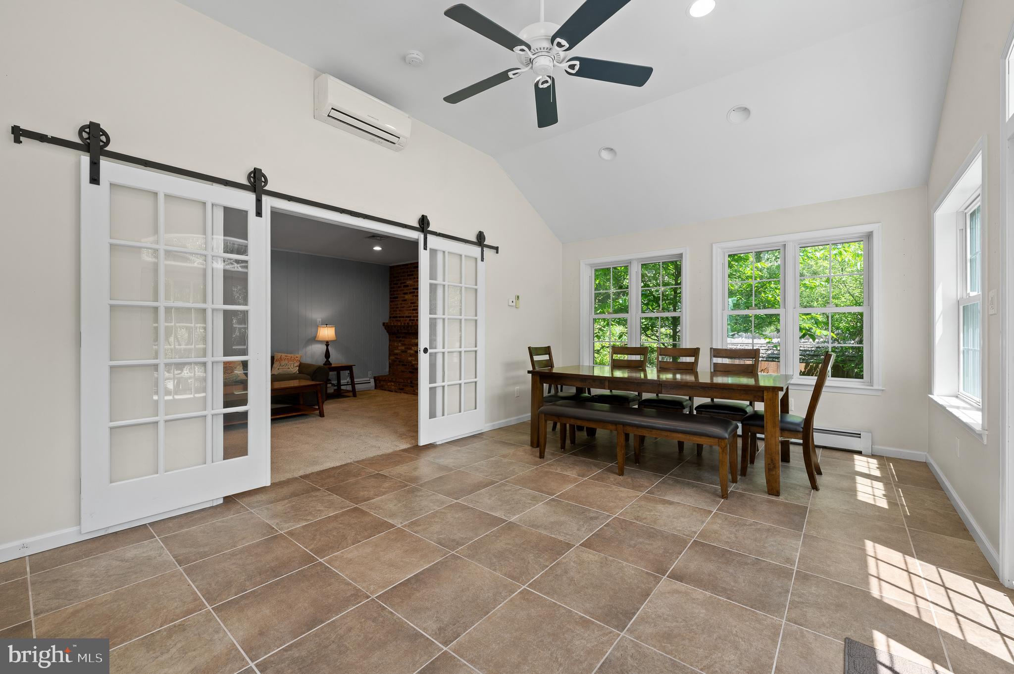 1957 Rampart Ln