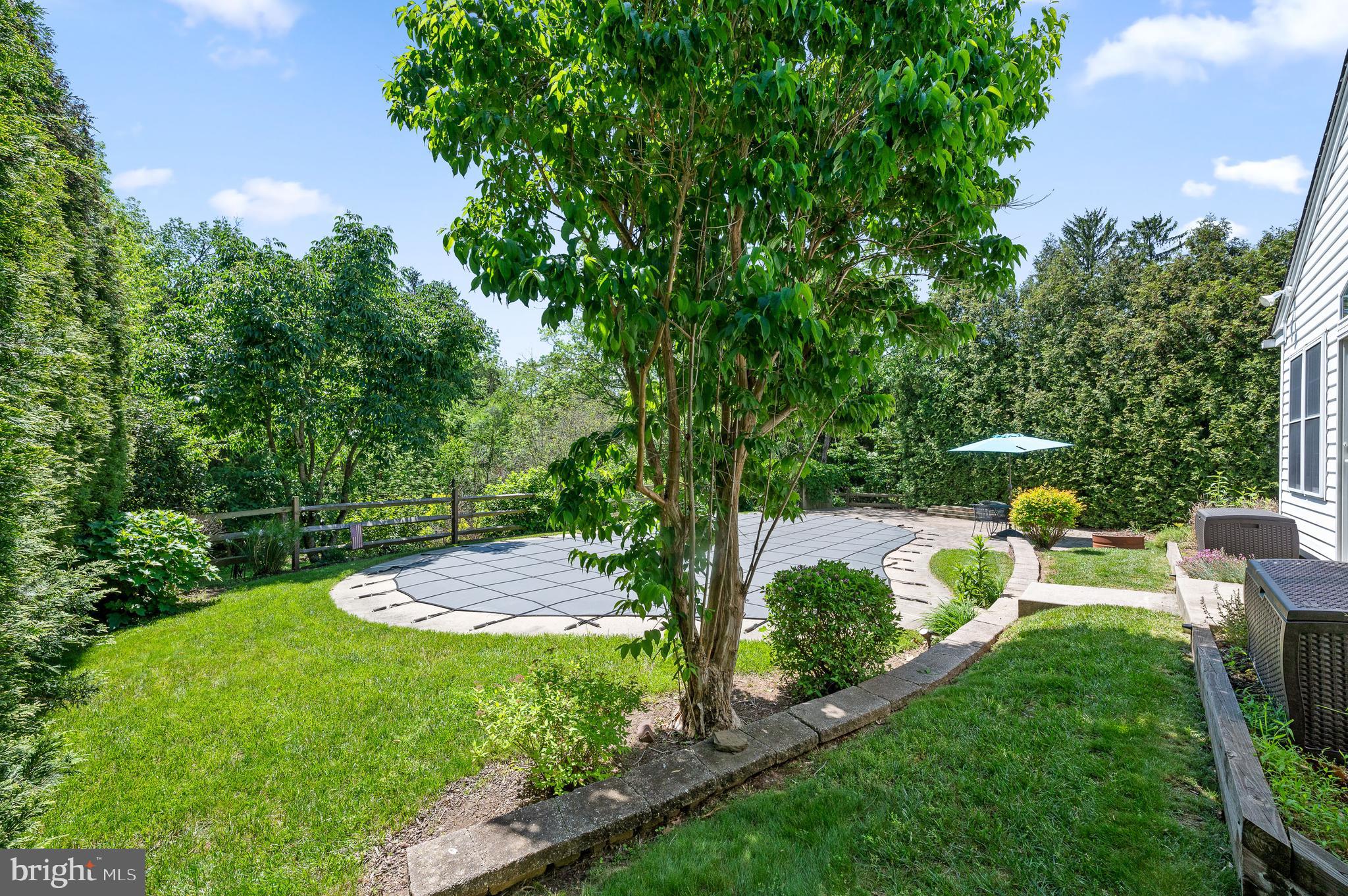 1957 Rampart Ln
