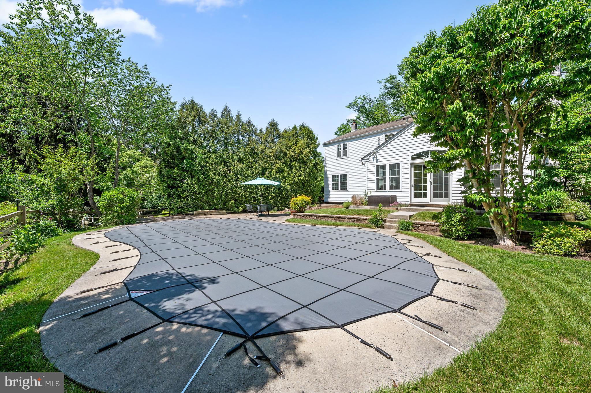 1957 Rampart Ln