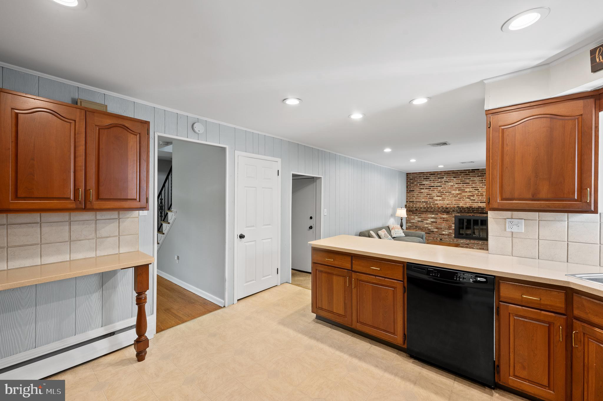 1957 Rampart Ln