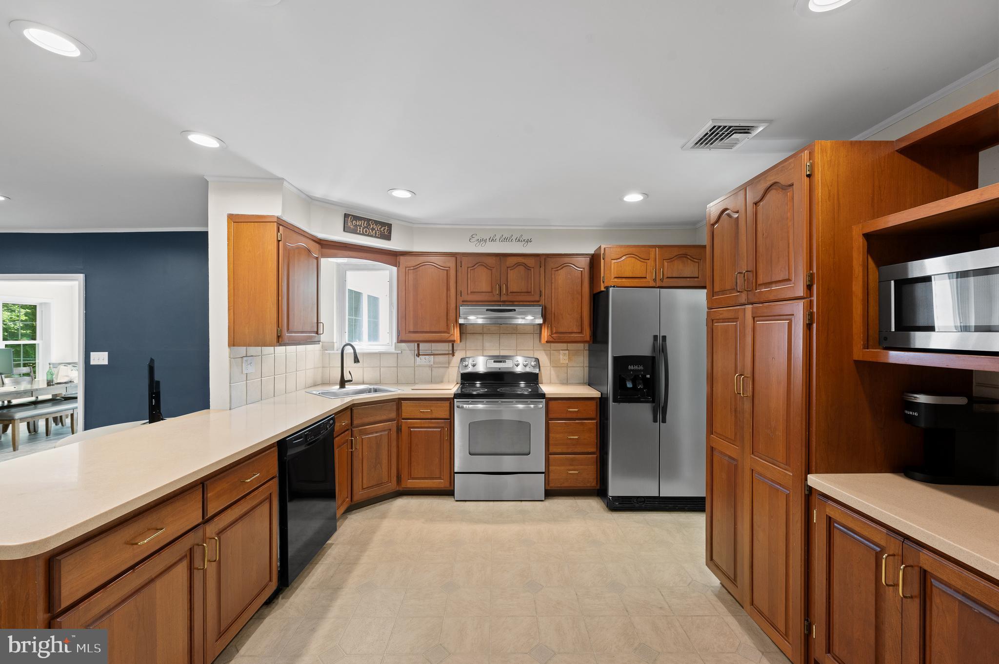 1957 Rampart Ln