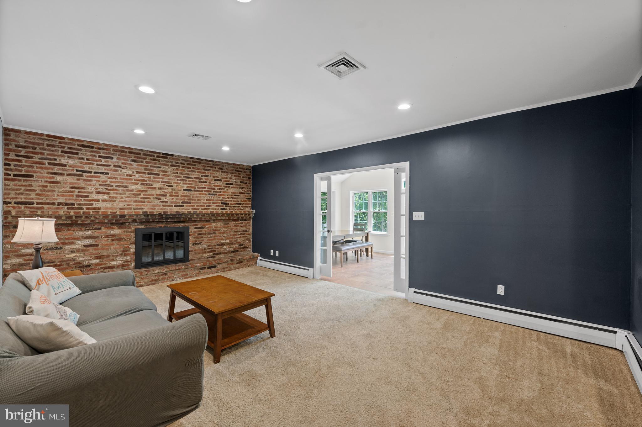 1957 Rampart Ln