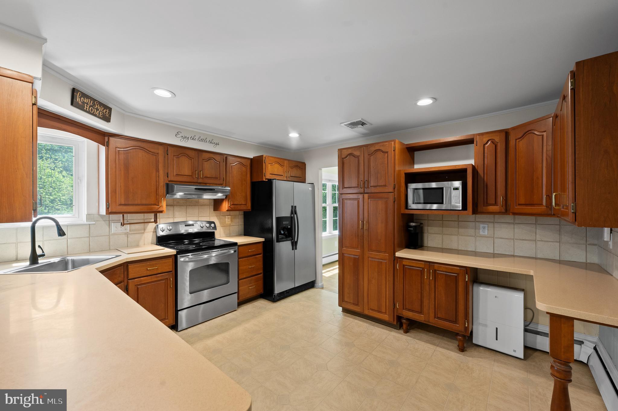 1957 Rampart Ln