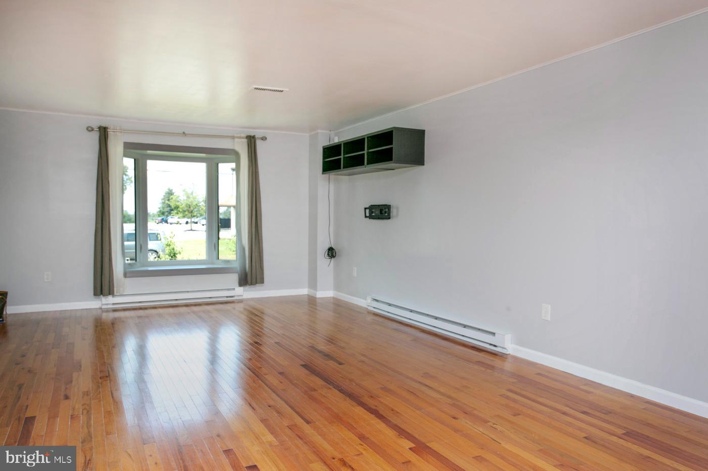 825 BELVOIR ROAD