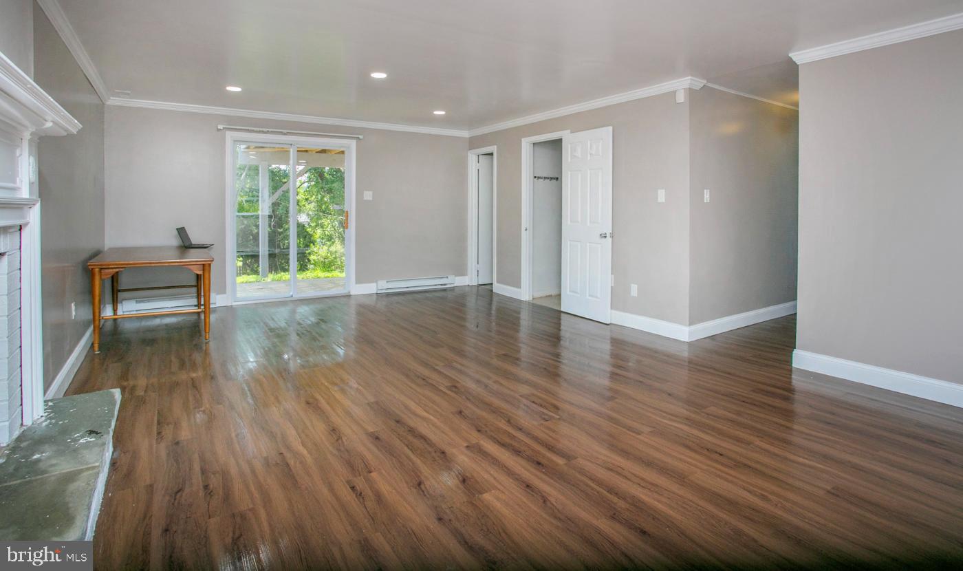 825 BELVOIR ROAD