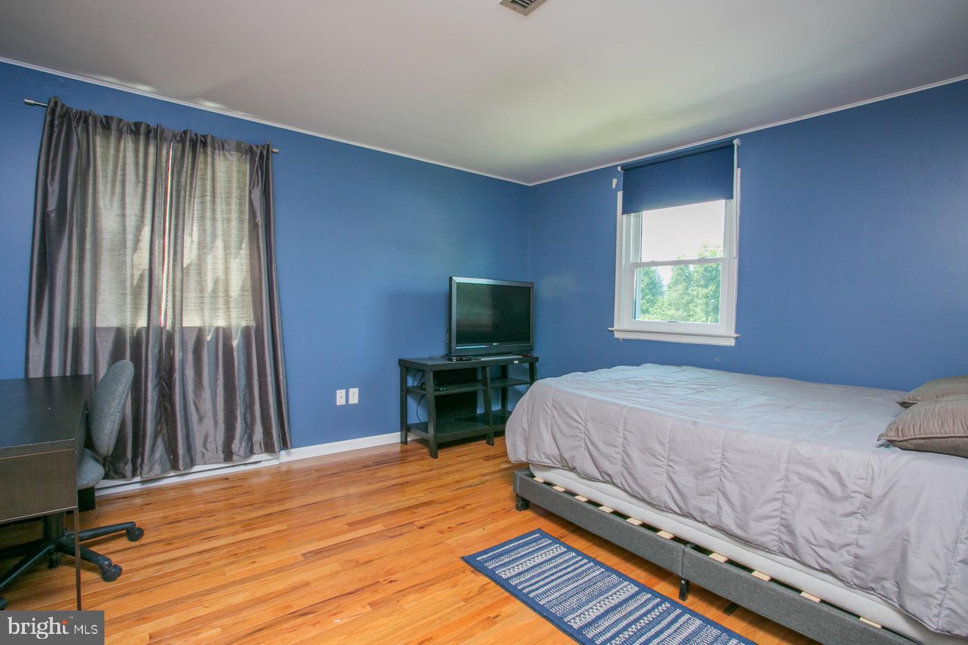 825 BELVOIR ROAD
