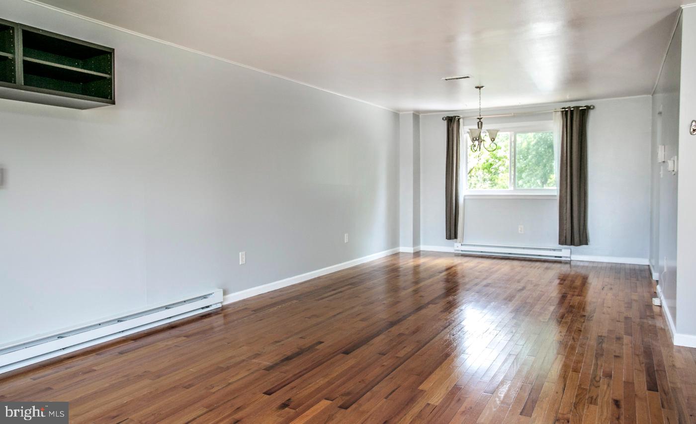 825 BELVOIR ROAD