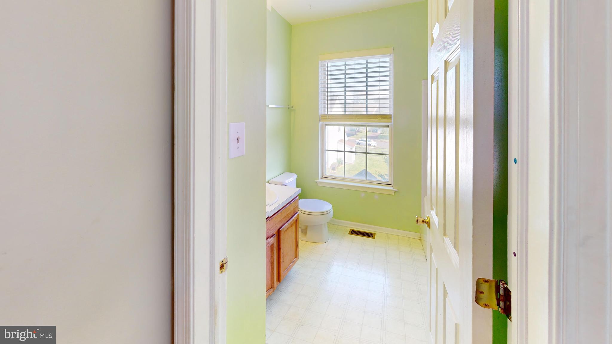 820 EVERGREEN CIRCLE