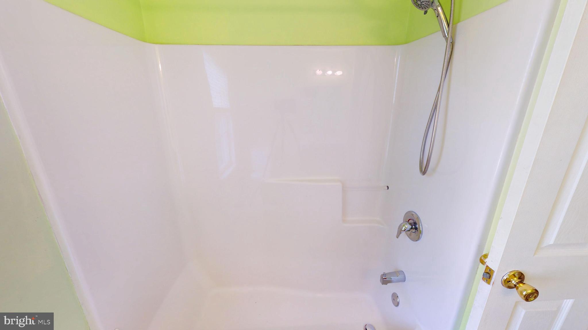 820 EVERGREEN CIRCLE