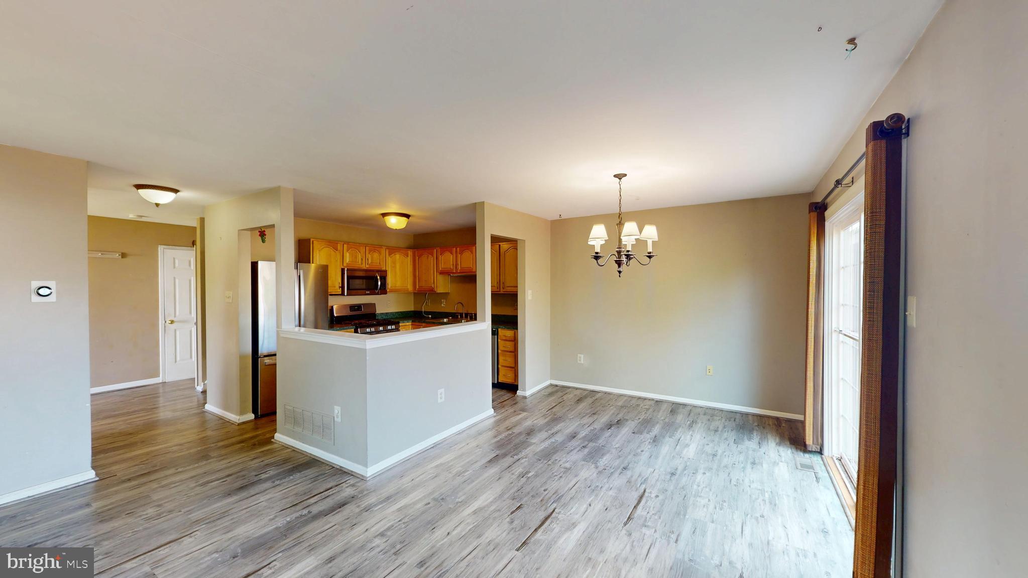 820 EVERGREEN CIRCLE