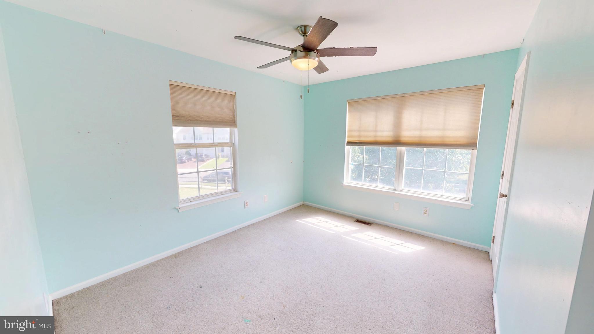 820 EVERGREEN CIRCLE