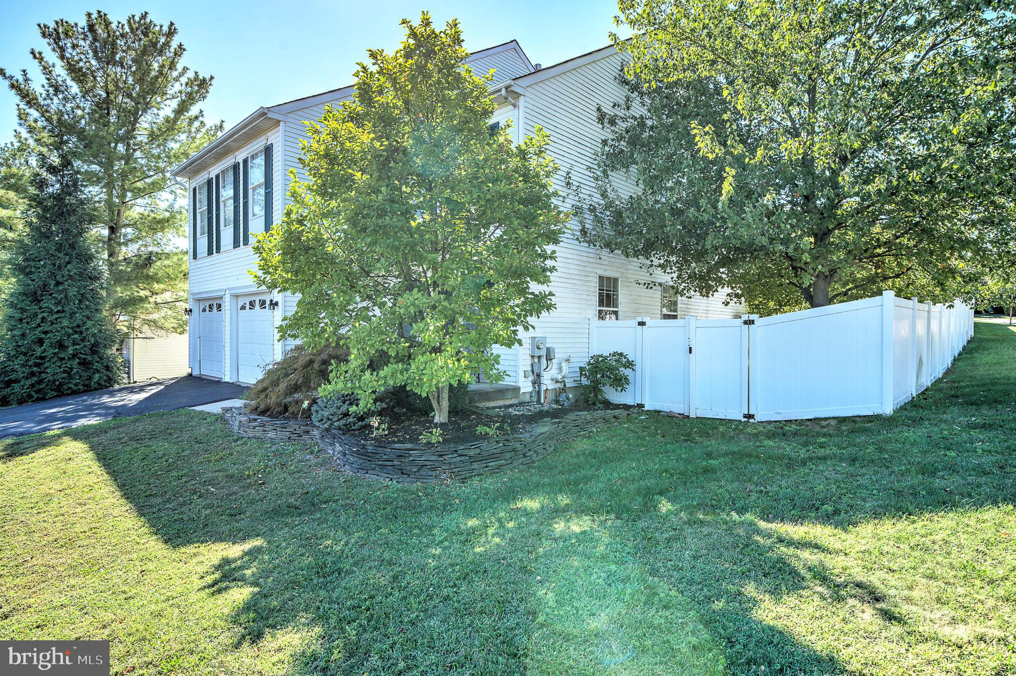 939 HAMILTON ROAD