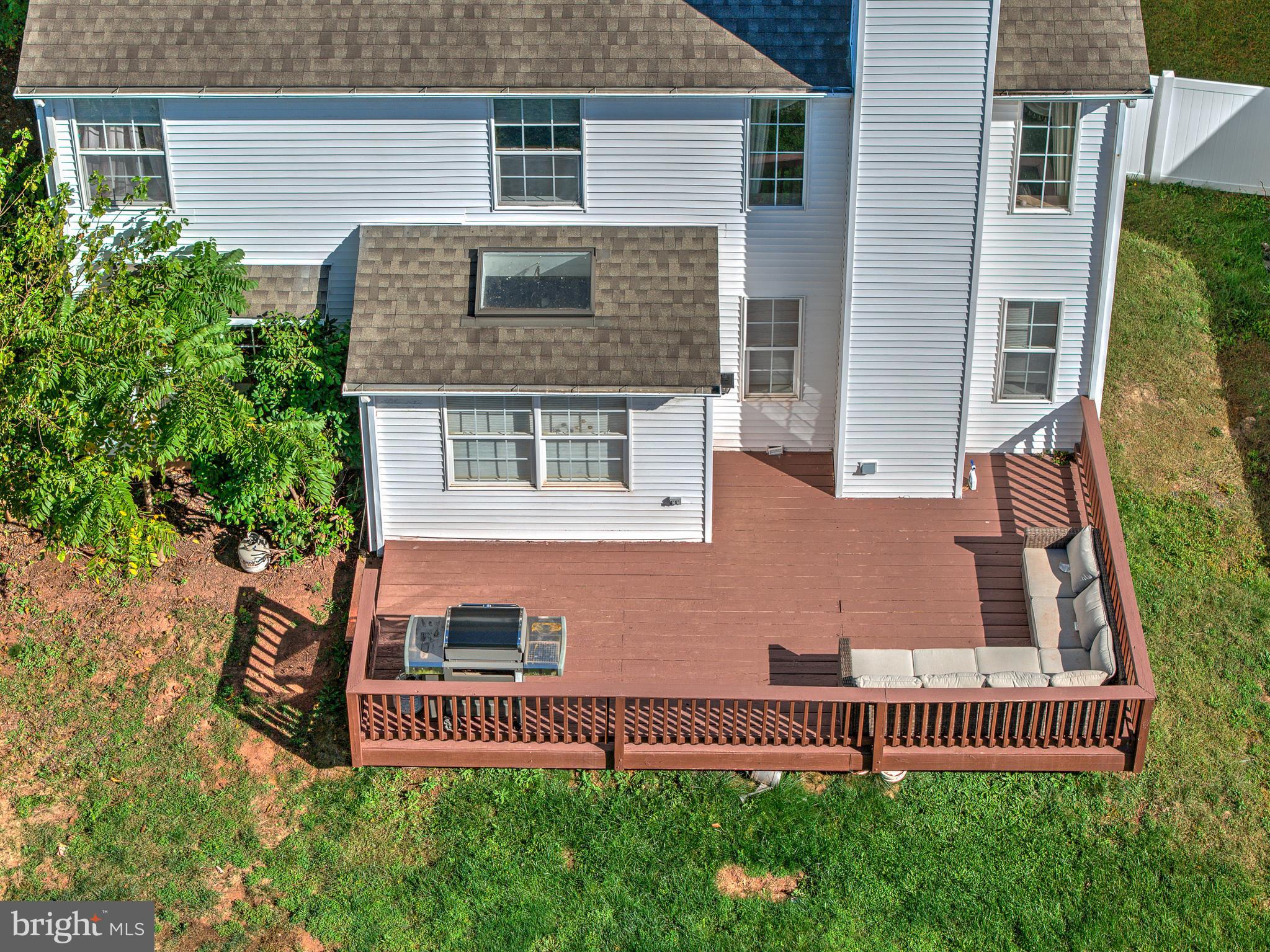 939 HAMILTON ROAD