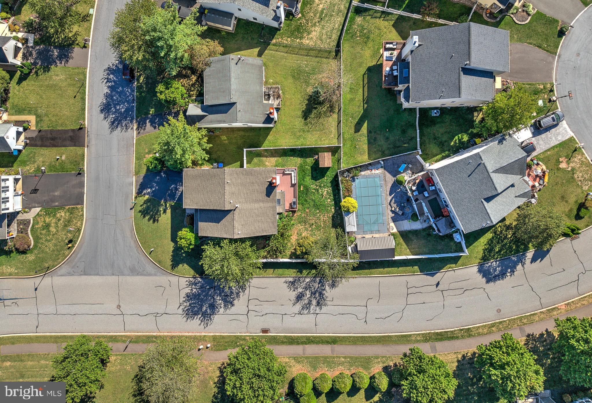 939 HAMILTON ROAD