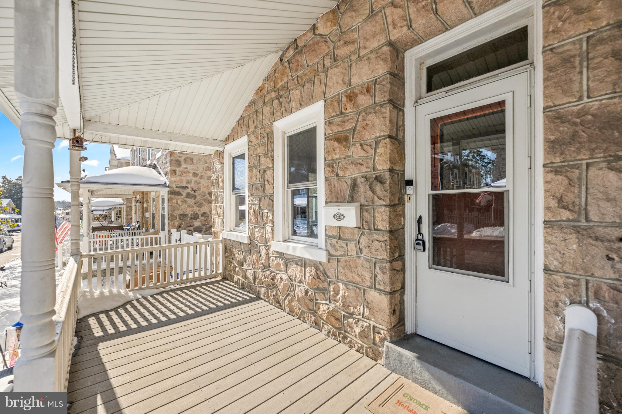 458 RENFREW AVENUE
