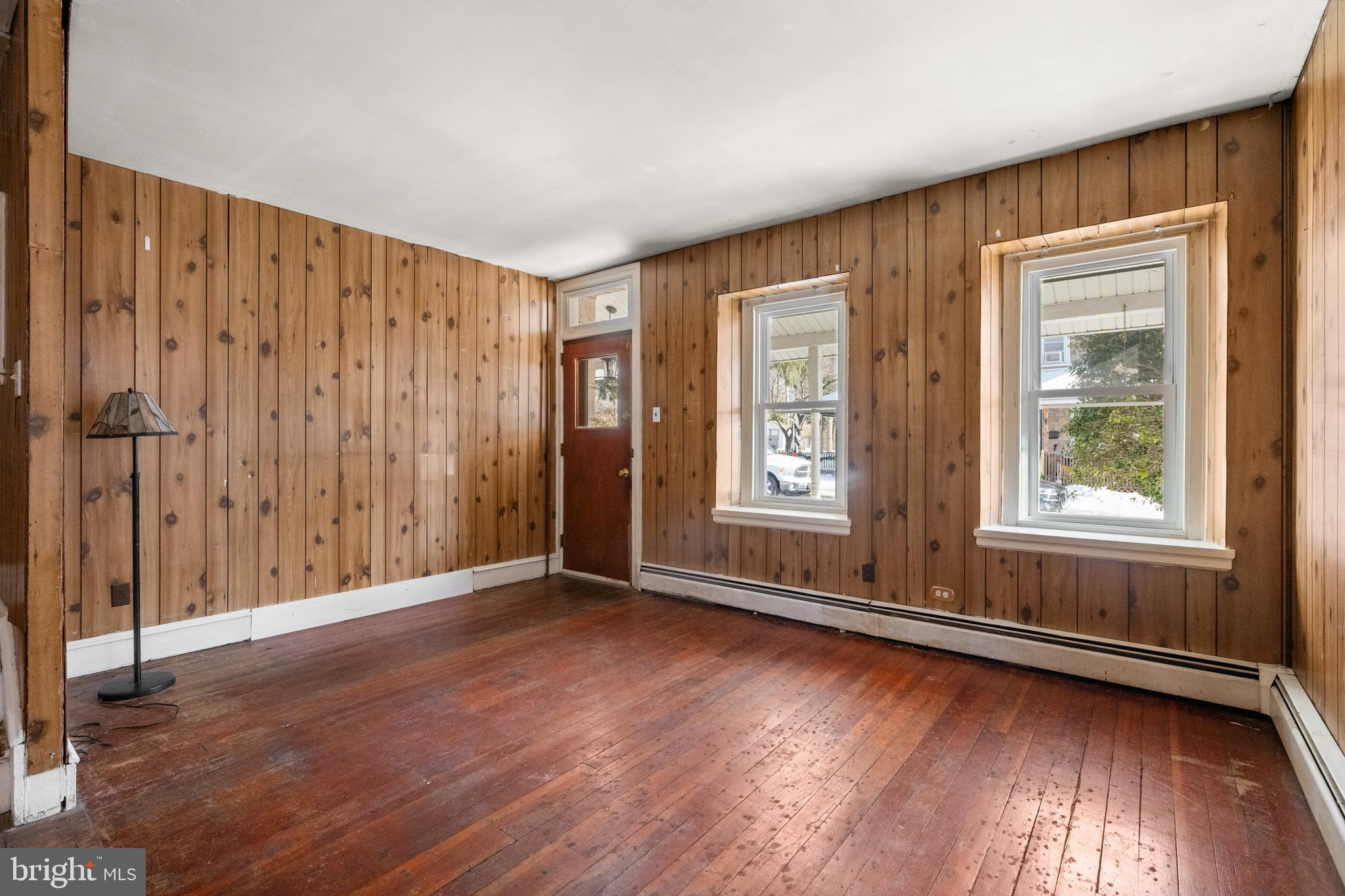 458 RENFREW AVENUE