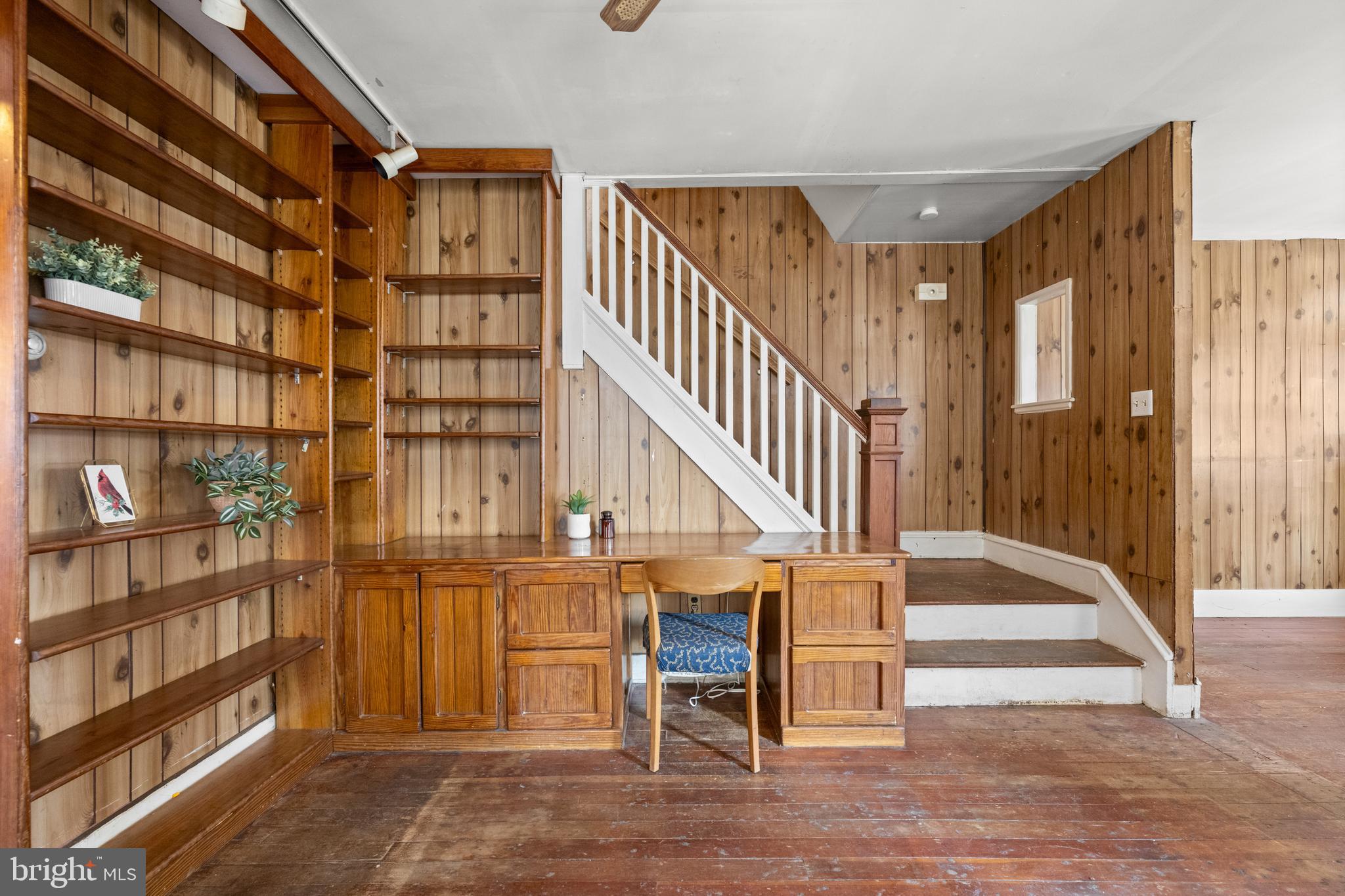 458 RENFREW AVENUE