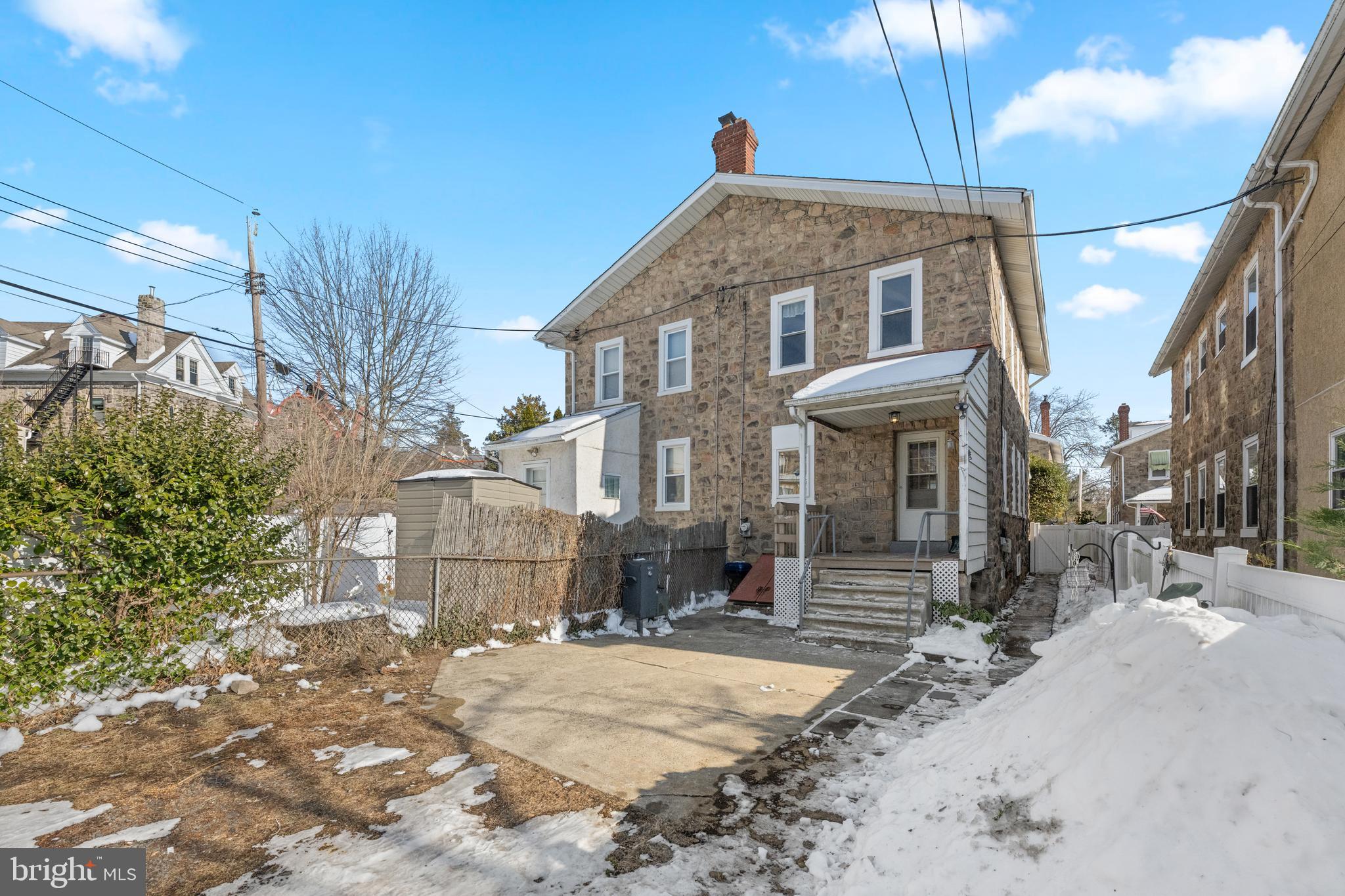 458 RENFREW AVENUE