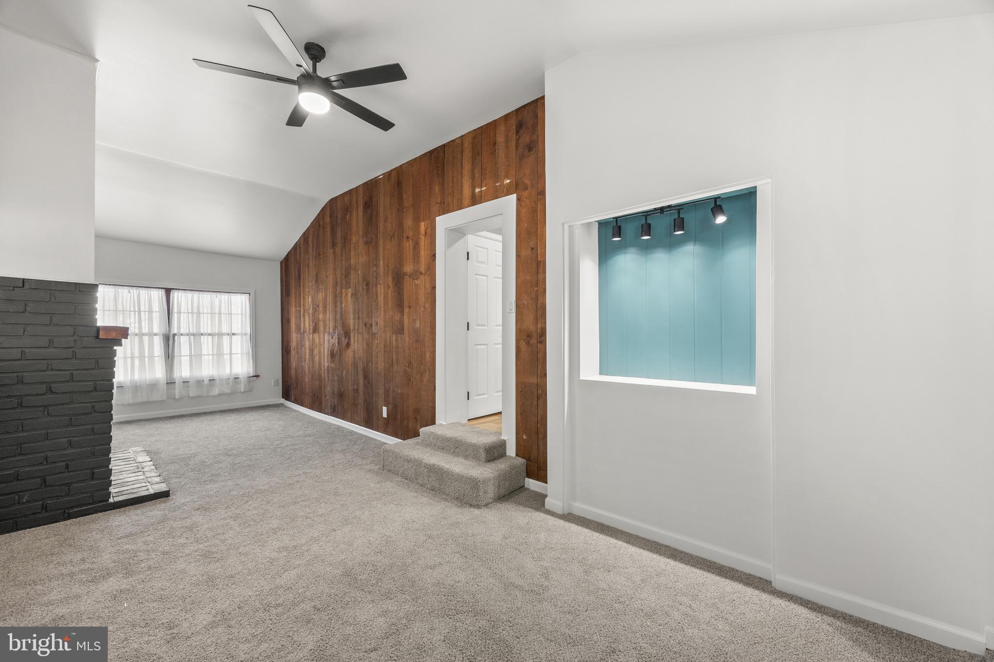 323 EDGEWOOD AVENUE