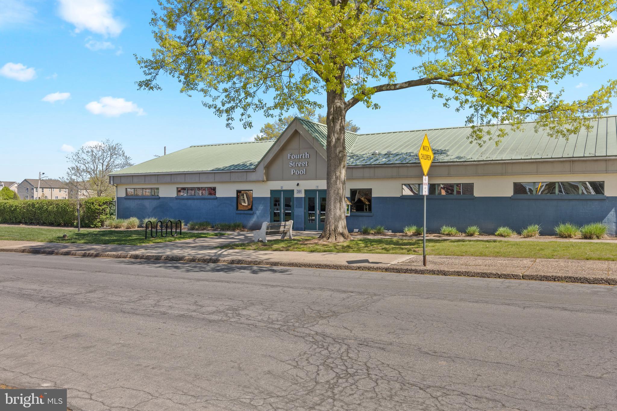 323 EDGEWOOD AVENUE