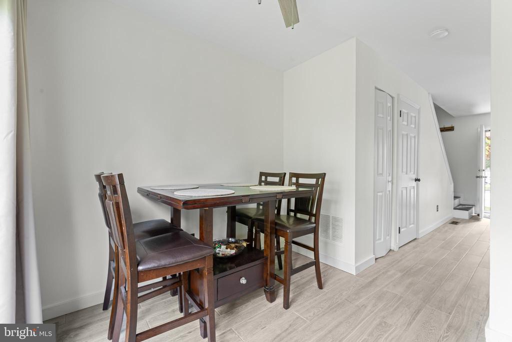 2451 NORRINGTON DRIVE