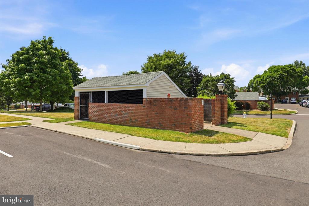 402 CENTENNIAL COURT