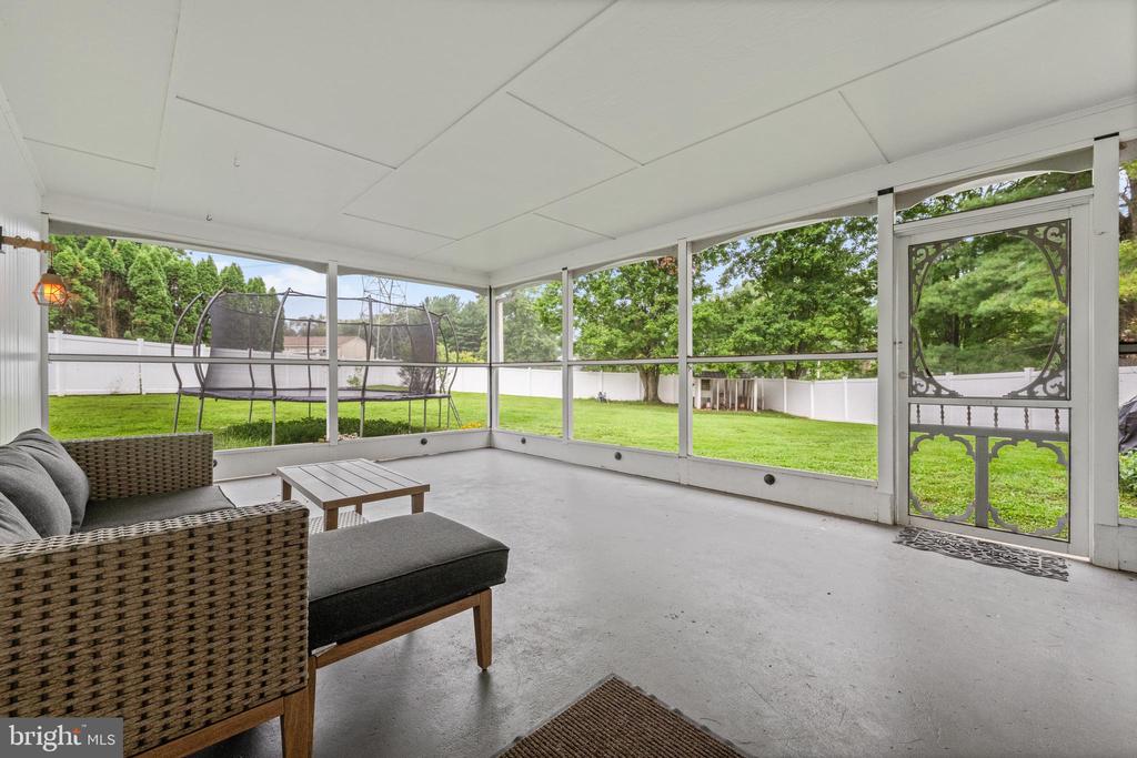 2148 PHEASANT HILL ROAD