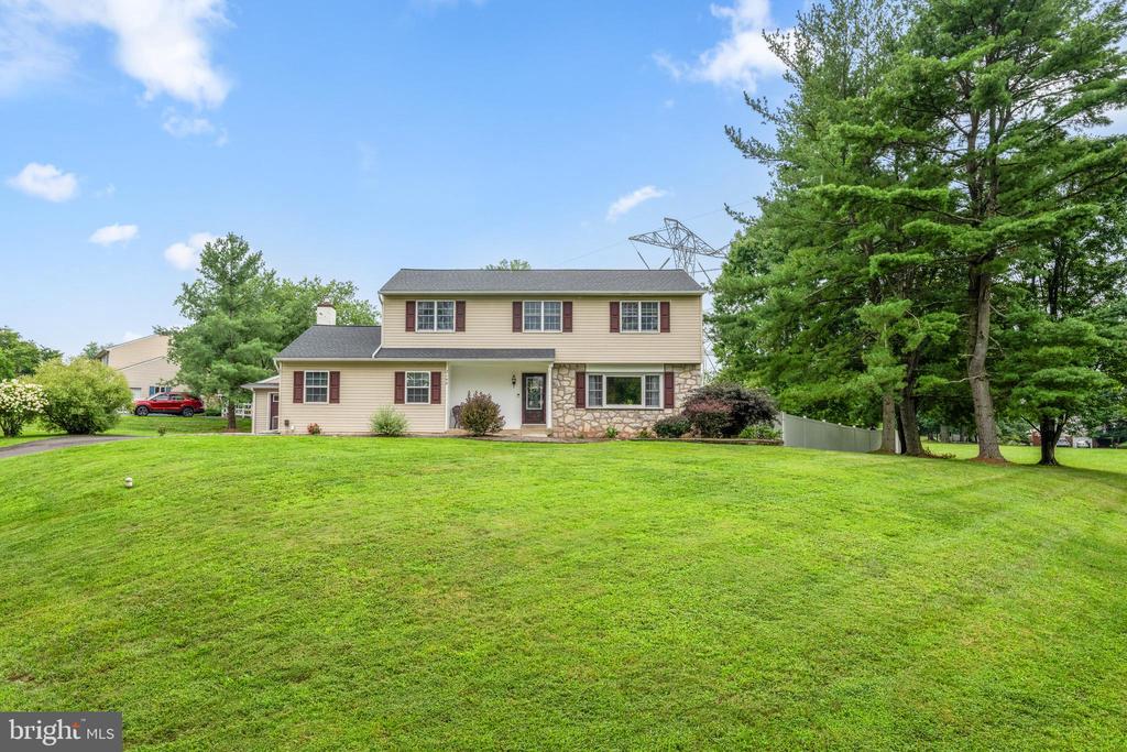 2148 PHEASANT HILL ROAD
