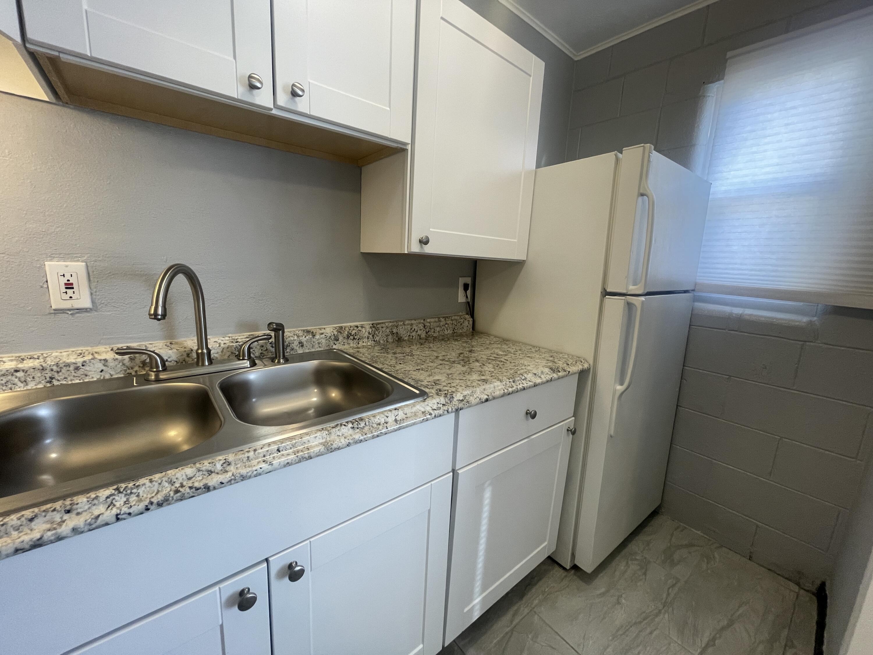 1028 Alvarado Drive SE