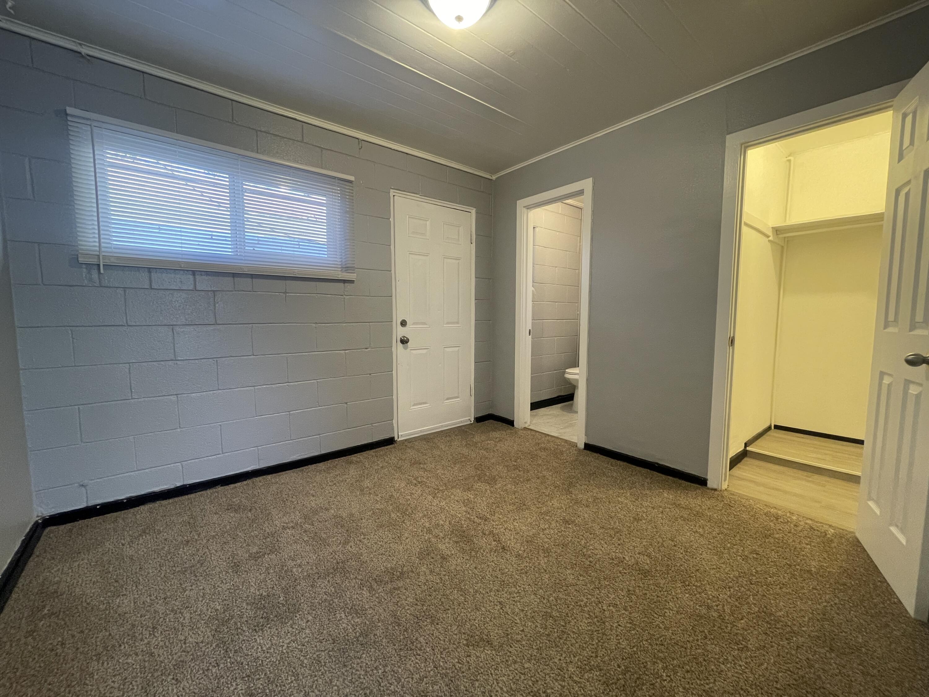 1028 Alvarado Drive SE