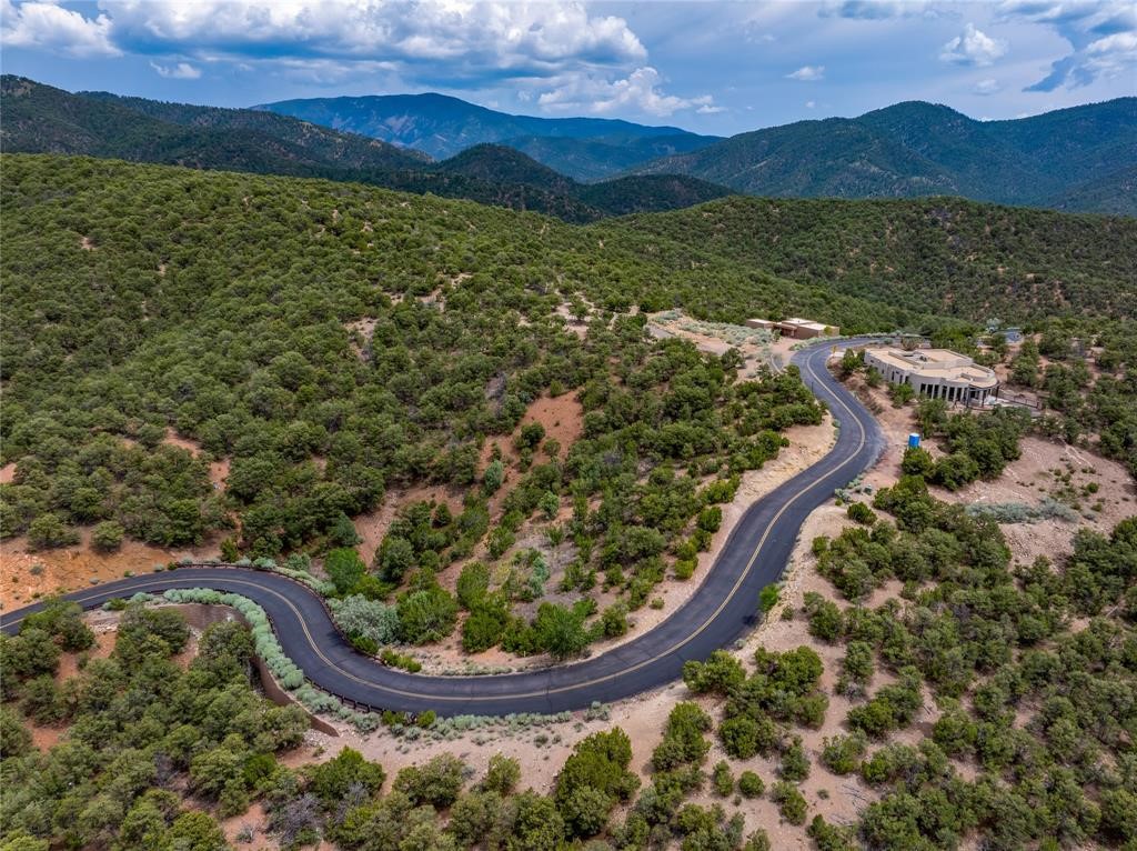 2505 Camino Sarita