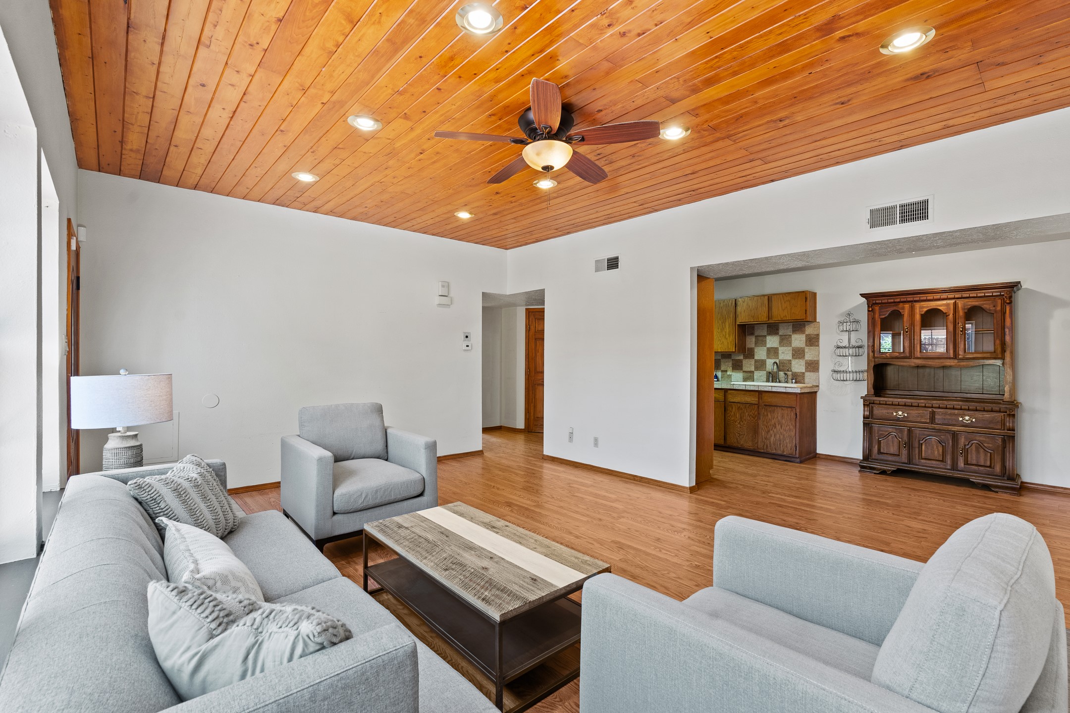 1024 CAMINO VISTA AURORA